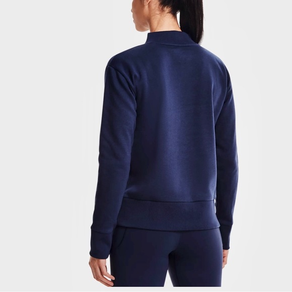 Under Armour AVY stadium crew in navy color. NWT - Picture 2 of 5
